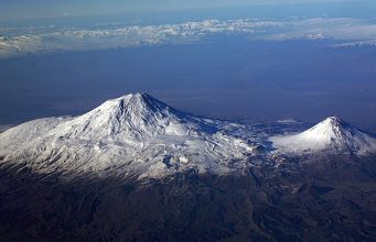 Sarıkamış-Allahuekber Dağları Milli Parkı: Kış Turizmi ve Şehitlik Anıtları